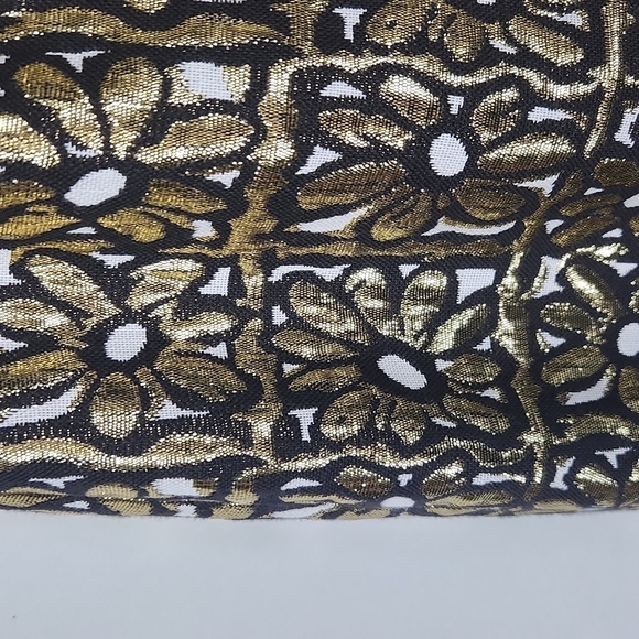 NWOT J. McLaughlin Black Gold Metallic Floral Jacquard Zip Front Skirt Size 2 - Picture 2 of 13